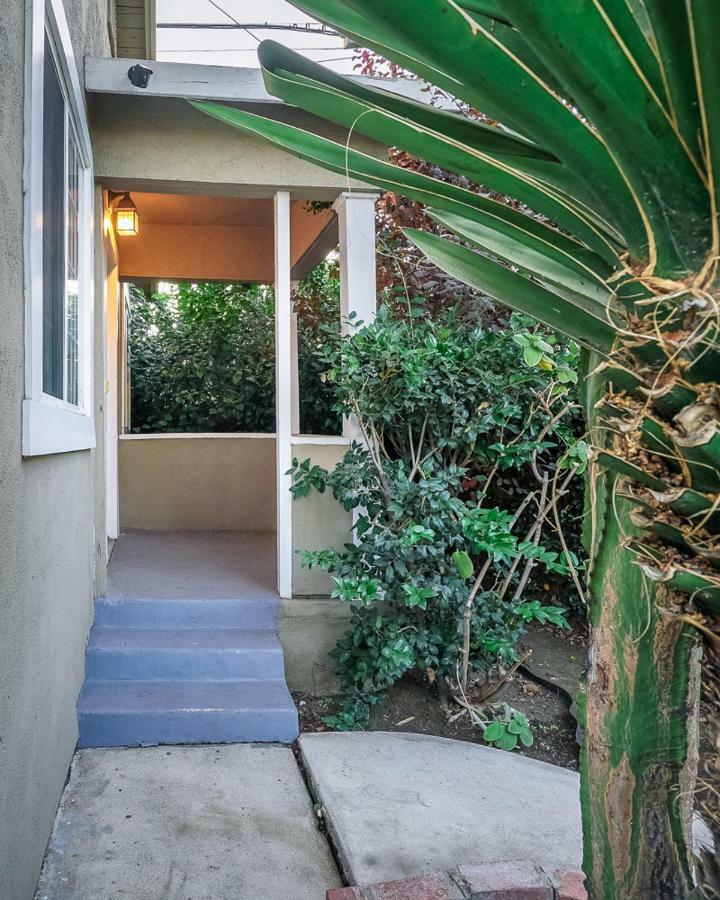 דירות לוס אנג'לס Stylish 2 Bed & 2 Bath At The Heart Of Hollywood With Free Parking - One Car Only מראה חיצוני תמונה